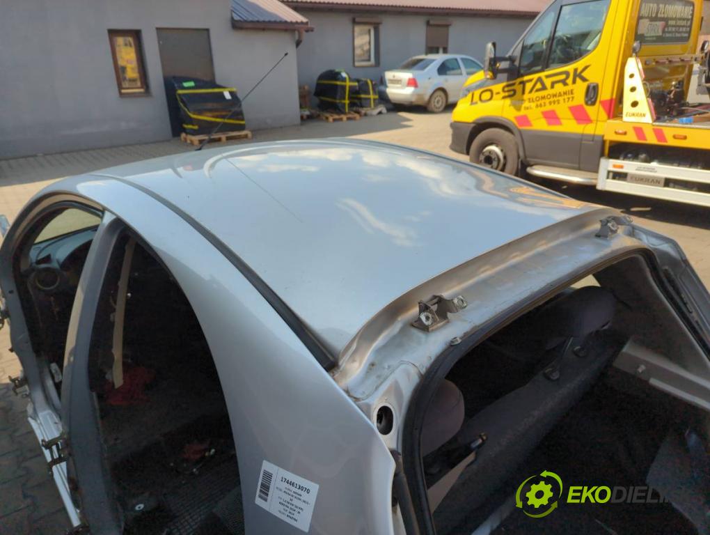 NISSAN MICRA IV (K13K) 2010 - 2022    1.2 59 kW [80 KM] benzyna 2010 - 2015  KAROSERIA ČTVRŤÁK blatník zadní část levý pravý práh střecha PODŁUŻNICA levý pravý