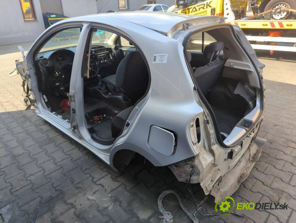 NISSAN MICRA IV (K13K) 2010 - 2022    1.2 59 kW [80 KM] benzyna 2010 - 2015  KAROSERIA ČTVRŤÁK blatník zadní část levý pravý práh střecha PODŁUŻNICA levý pravý