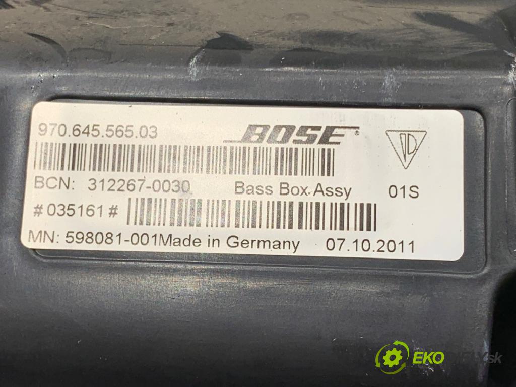 PORSCHE PANAMERA liftback 2012 294 kW 4.8 4S 4806 subwoofer 97064556503 (Audio zariadenie)