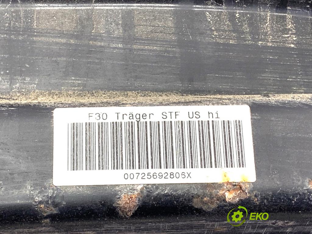BMW F30 sedan 2016 180 kW 328 i 1997 výztuha nárazníka zadní část  (Výztuhy zadní)
