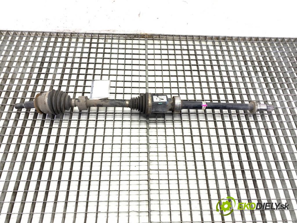MAZDA 3 BM liftback 2016 121 kW 2.0 1998 Poloos pravy predný GTU32550X