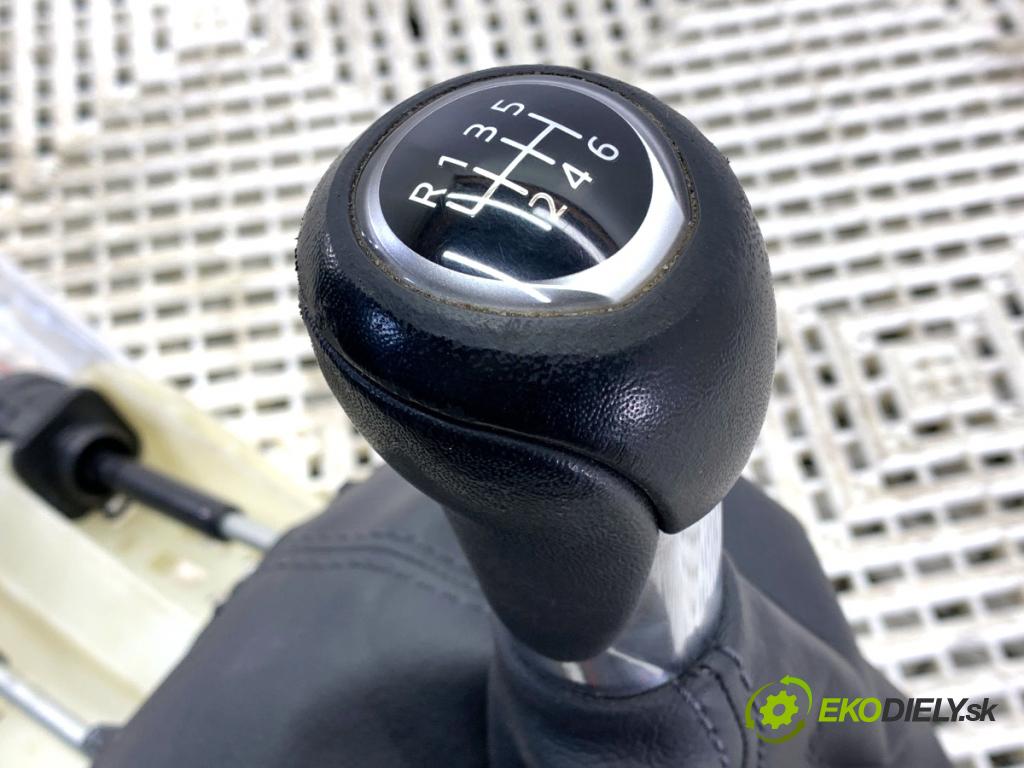 MAZDA 3 BM liftback 2016 121 kW 2.0 1998 Kulisa BJS7-46-100 (Rýchlostná páka (kulisa))
