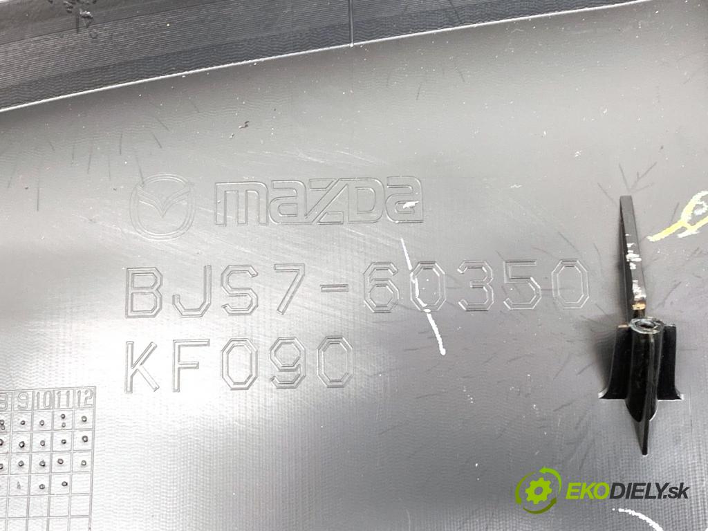 MAZDA 3 BM liftback 2016 121 kW 2.0 1998 palubní doska  (Palubní desky)