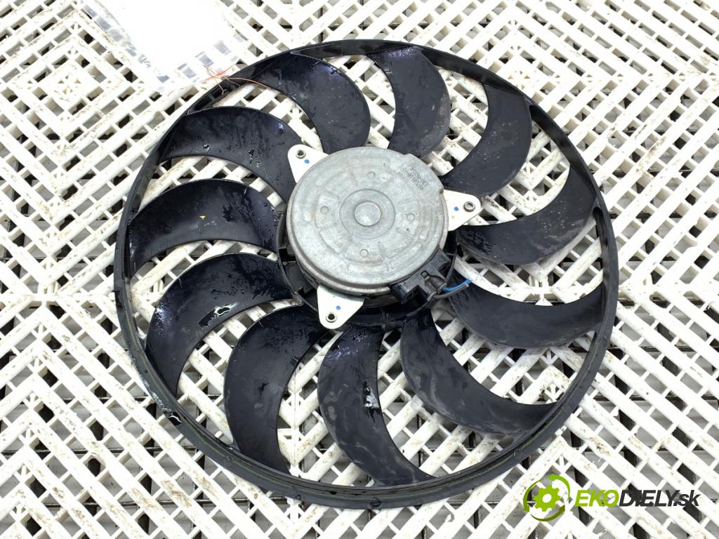 MAZDA 3 BM liftback 2016 121 kW 2.0 1998 Ventilátor chladiča 4870811B (Ventilátor)