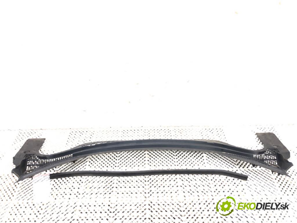 PEUGEOT 508 SW I Kombi 2012 100 kW 2.0 HDi 1997 Torpédo, plast pod čelné okno 9686532780 (Torpédo (plast pod čelným sklom))