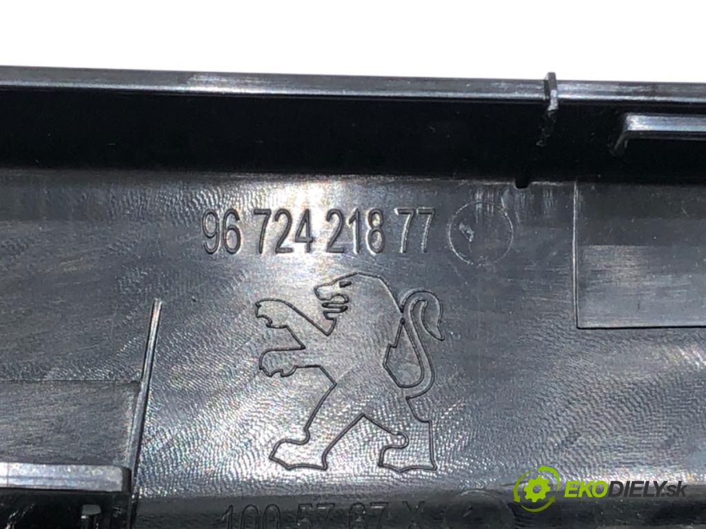 PEUGEOT 508 SW I Kombi 2012 100 kW 2.0 HDi 1997 lišty kryt 9688873877 (Lišta)