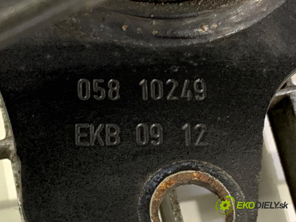 PEUGEOT 508 SW I Kombi 2012 100 kW 2.0 HDi 1997 výztuha nárazníka přední část 05810249 (Výztuhy přední)