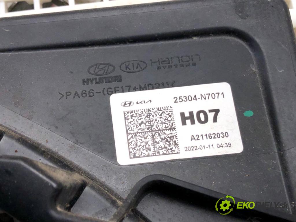 HYUNDAI TUCSON SUV 2022 110 kW 1.6 T-GDi 1598 Ventilátor chladiča 25304-N7071 (Ventilátor)
