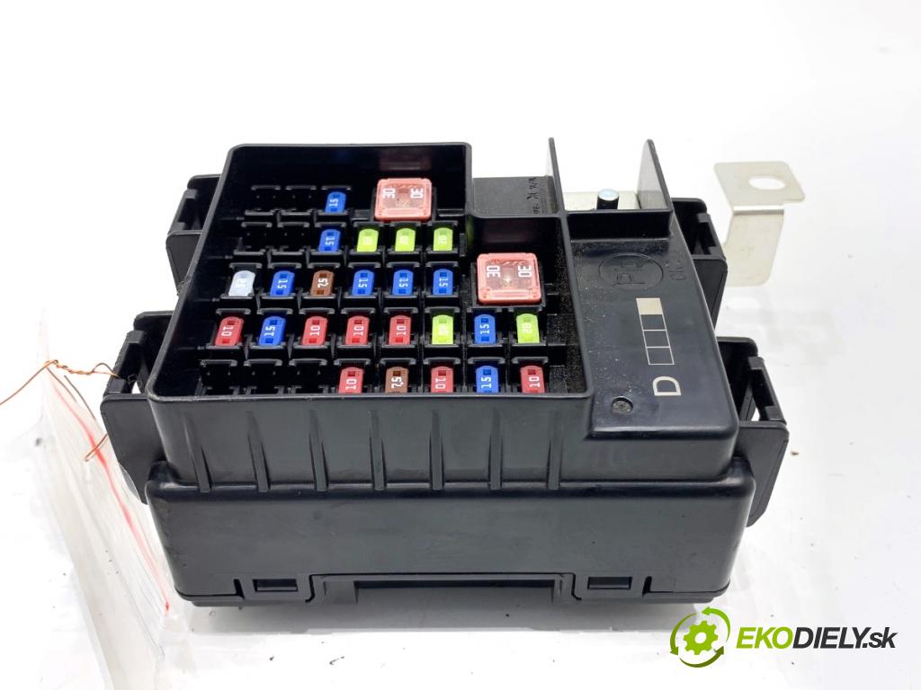 HYUNDAI TUCSON SUV 2022 110 kW 1.6 T-GDi 1598 skříňka poistková 91959-N7010 (Pojistkové skříňky)