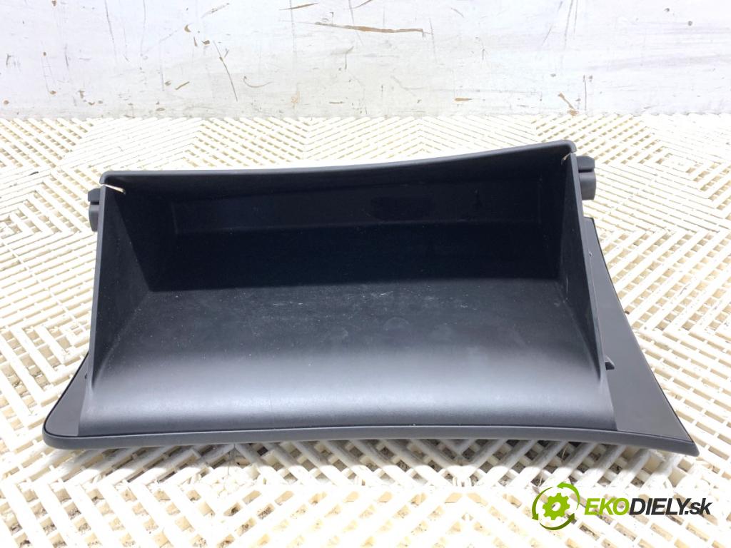 HYUNDAI TUCSON SUV 2022 110 kW 1.6 T-GDi 1598 Priehradka, kastlík spolujazdca 84510-N7000 (Priehradka (kastlík))