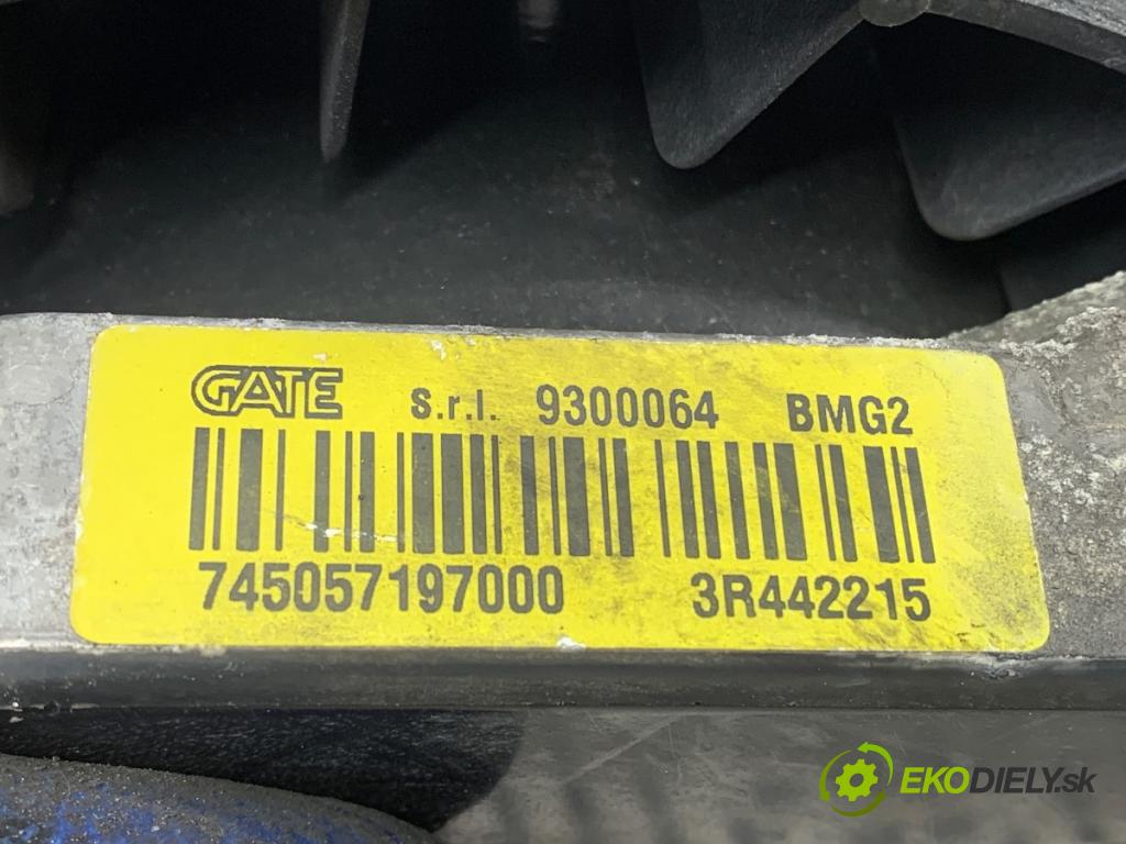 BMW F30 sedan 2016 180 kW 328 i 1997 Ventilátor chladiča 8641947 (Ventilátor)