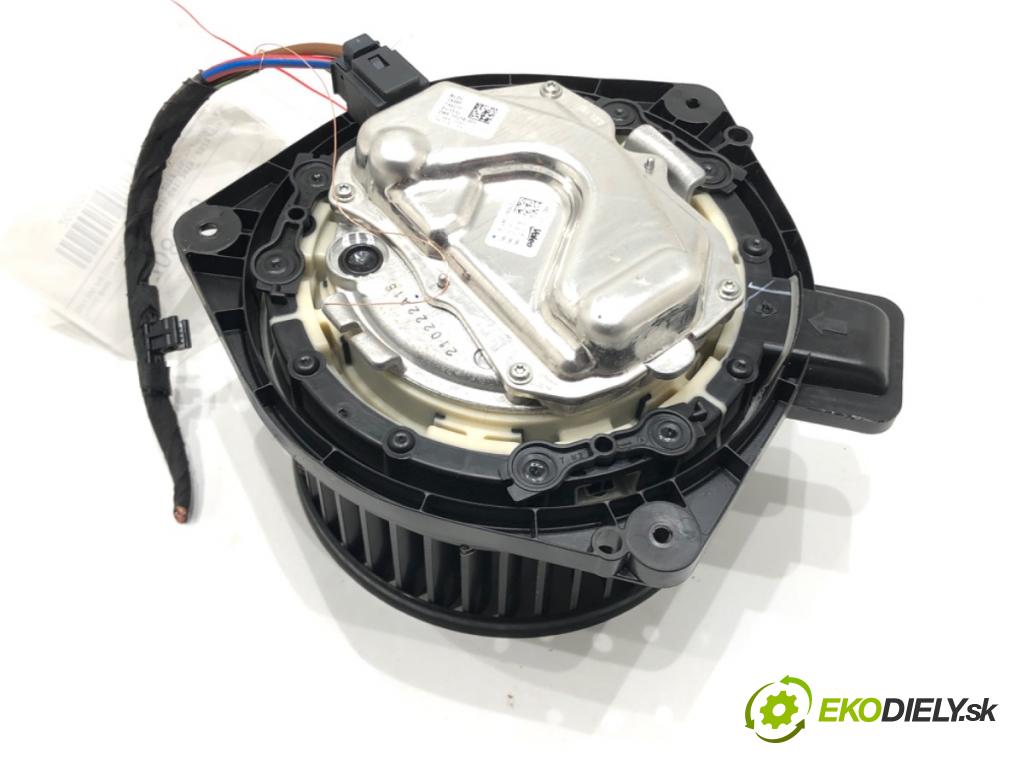 BMW G21 Kombi 2021 190 kW 330 i 1998 ventilátor kúrenia DRF-10238-001