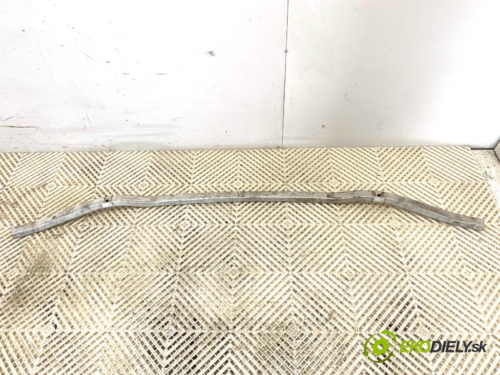 BMW G21 Kombi 2021 190 kW 330 i 1998 výztuha nárazníka přední část dolná 807966905