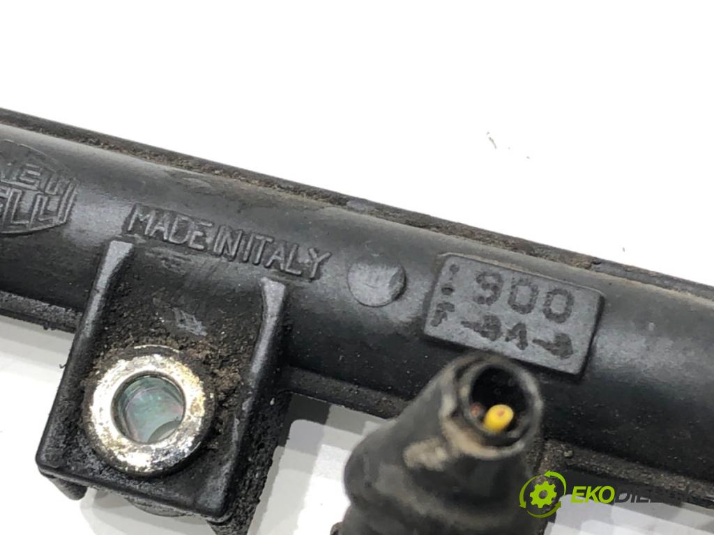 FIAT PANDA II liftback 2010 40 kW 1.1 (169.AXA1A) 1108 Lišta vstrekovacia 3219018301 (Vstrekovacia lišta)