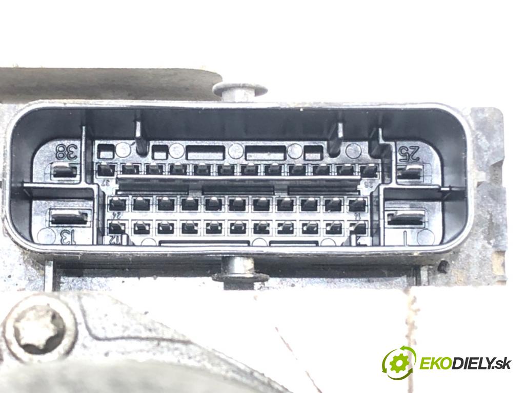 PORSCHE PANAMERA liftback 2012 294 kW 4.8 4S 4806 Pumpa ABS 97035575514 (Pumpa ABS)