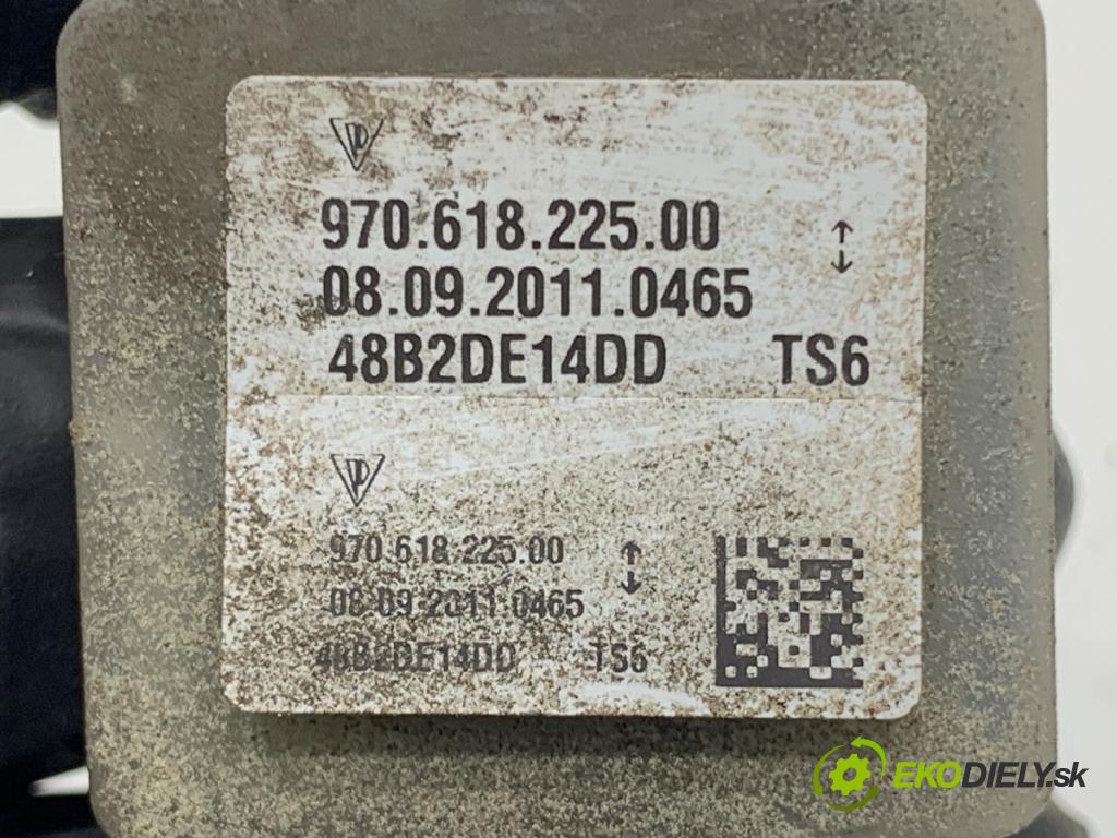 PORSCHE PANAMERA liftback 2012 294 kW 4.8 4S 4806 Snímač nárazu 97061822500 (Snímač nárazu)