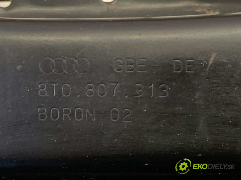 AUDI A4 B8 Kombi 2008 105 kW 2.0 TDI 1968 výztuha nárazníka zadní část 8T0807313 (Výztuhy zadní)