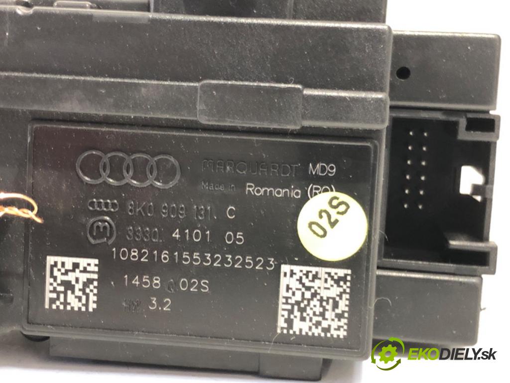 AUDI A4 B8 Kombi 2008 105 kW 2.0 TDI 1968 spínačka 8K0909131C (Spínací skříňky a klíče)