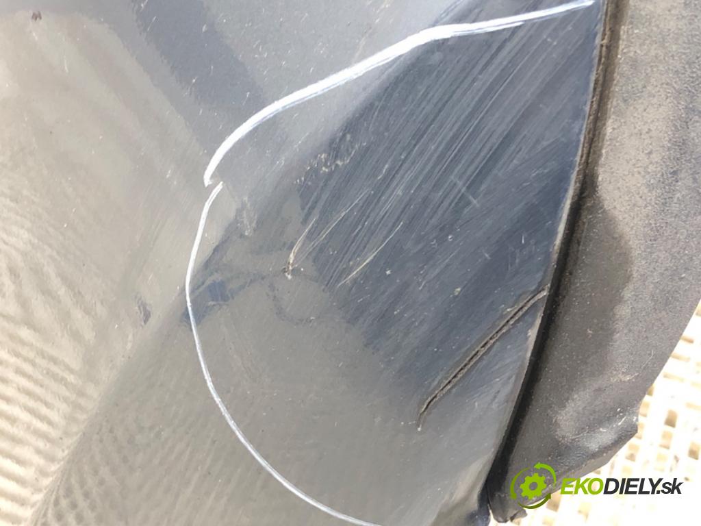 AUDI A4 B8 Kombi 2008 105 kW 2.0 TDI 1968 nárazník zadní část  (Ostatné)