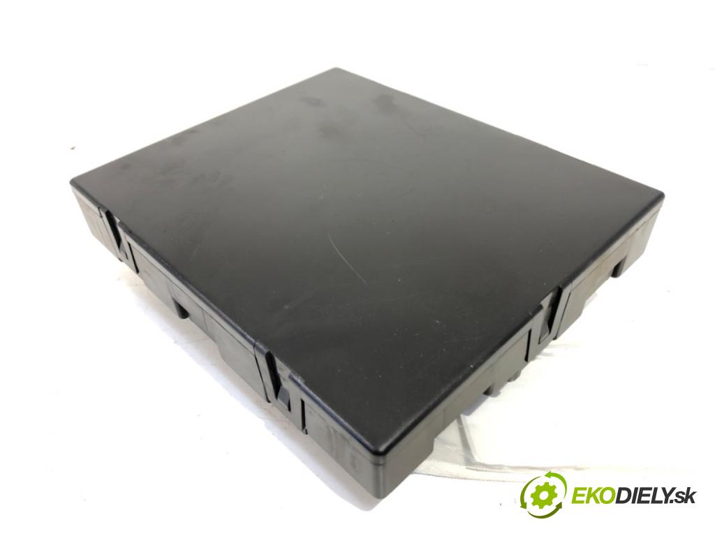 AUDI A4 B8 Kombi 2008 105 kW 2.0 TDI 1968 Modul komfortu 8K0907064M (Modul komfortu)