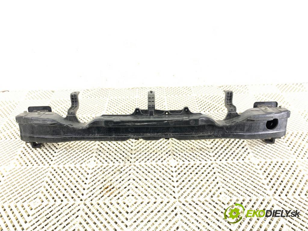 HYUNDAI i30 liftback 2023 88 kW 1.0 T-GDI 998 výztuha nárazníka zadní část 86630-G4600 (Výztuhy zadní)