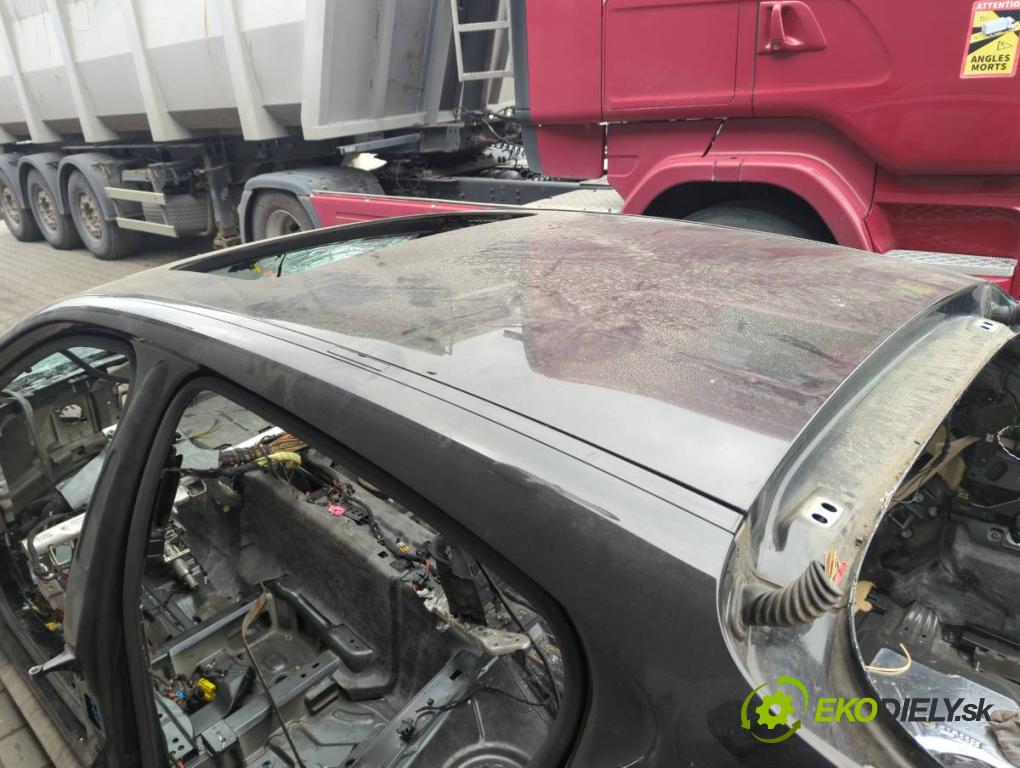 PORSCHE PANAMERA liftback 2012 294 kW 4.8 4S 4806 KAROSERIA ČTVRŤÁK blatník zadní část levý pravý práh střecha PODŁUŻNICA levý pravý