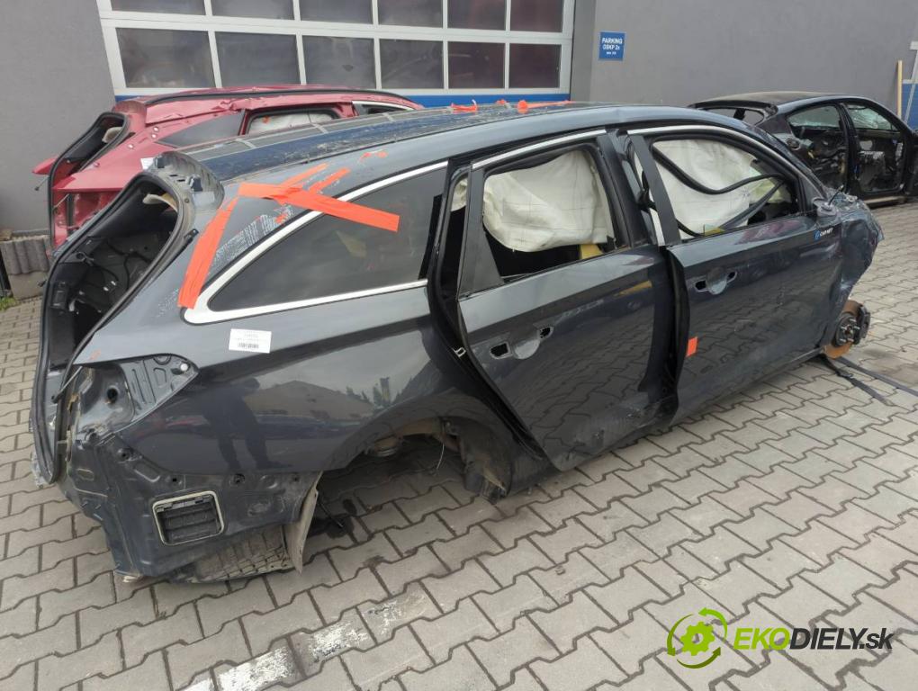 HYUNDAI i30 liftback 2023 88 kW 1.0 T-GDI 998 KAROSERIA ČTVRŤÁK blatník zadní část levý pravý práh střecha PODŁUŻNICA levý pravý 
