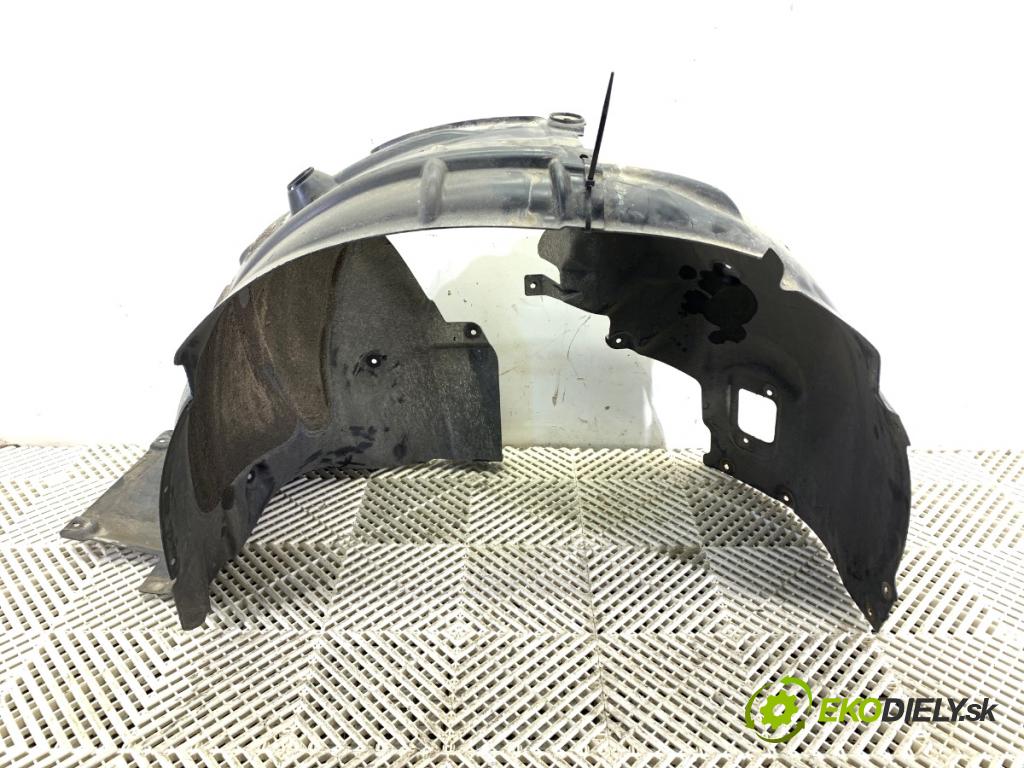 BMW G21 Kombi 2021 190 kW 330 i 1998 podblatník pravý přední část 7315730