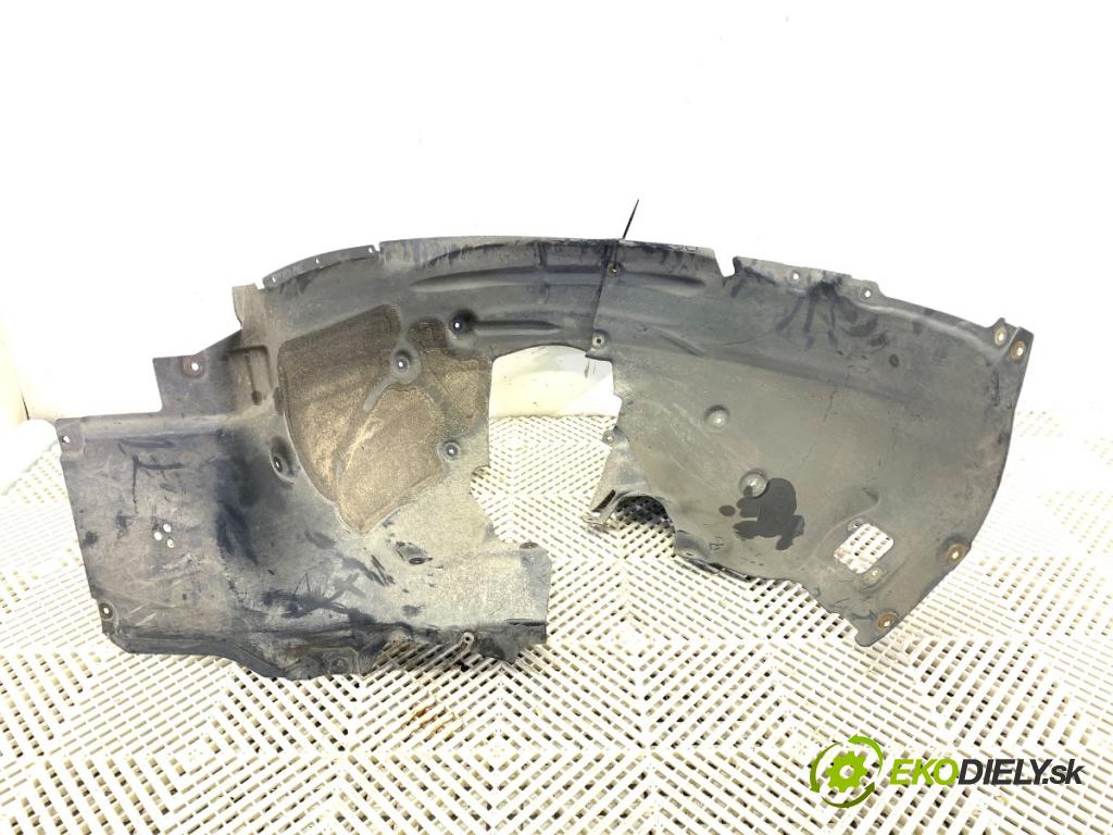 BMW G21 Kombi 2021 190 kW 330 i 1998 podblatník pravý přední část 7315730
