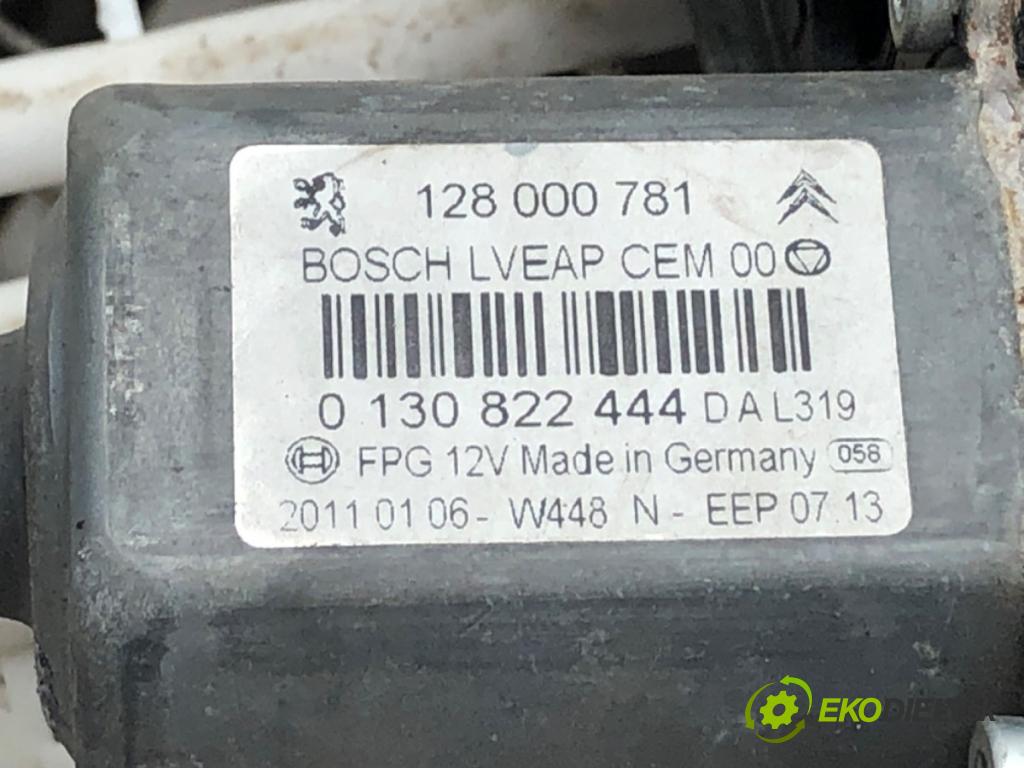 CITROEN C5 III sedan 2008 80 kW 1.6 HDi 110 1560 mechanismus okna levý přední část 0130822444