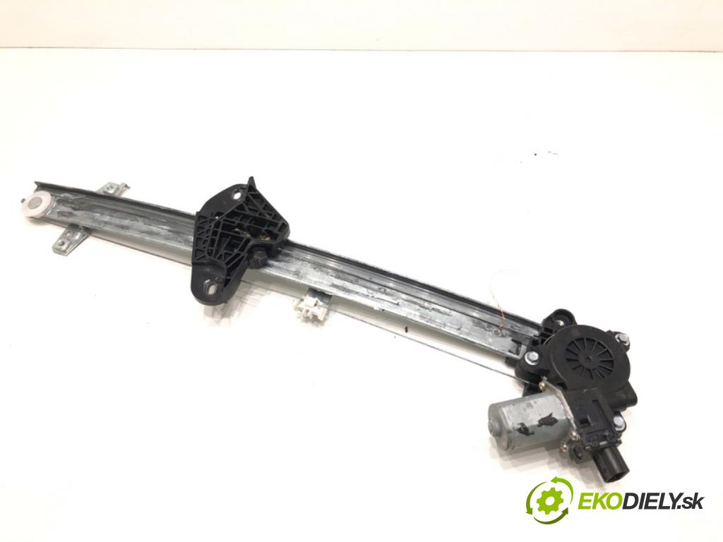 HONDA JAZZ IV liftback 2018 75 kW 1.3 1318 mechanismus okna levý přední část CM01318