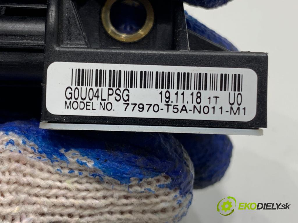 HONDA JAZZ IV liftback 2018 75 kW 1.3 1318 Snímač nárazu  (Snímač nárazu)