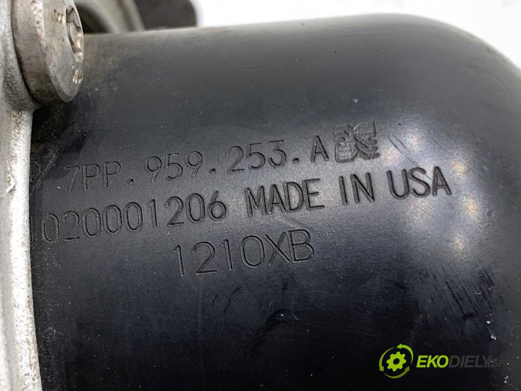 PORSCHE PANAMERA liftback 2012 294 kW 4.8 4S 4806 pumpa vzduchu sekundárního 7PP959253A (Ostatní)