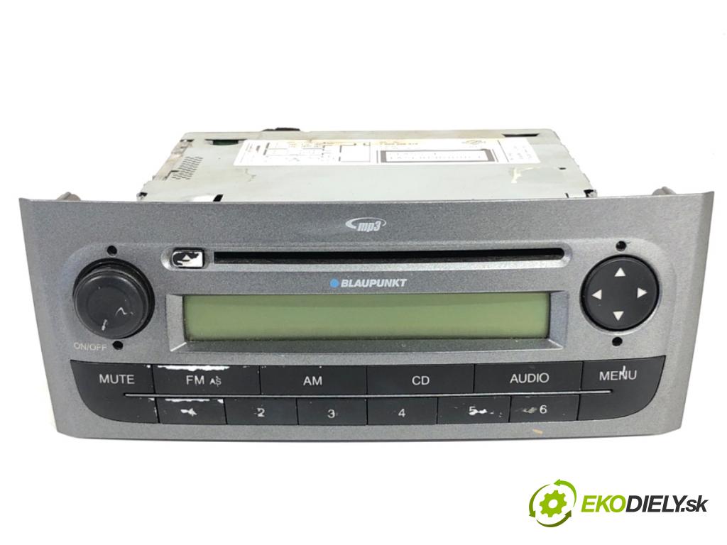 FIAT GRANDE PUNTO liftback 2008 57 kW 1.4 (199AXB11, 199AXB1A, 199BXB1A, 199AXL1A) 1368 RADIO 7648398316 (Audio zariadenie)