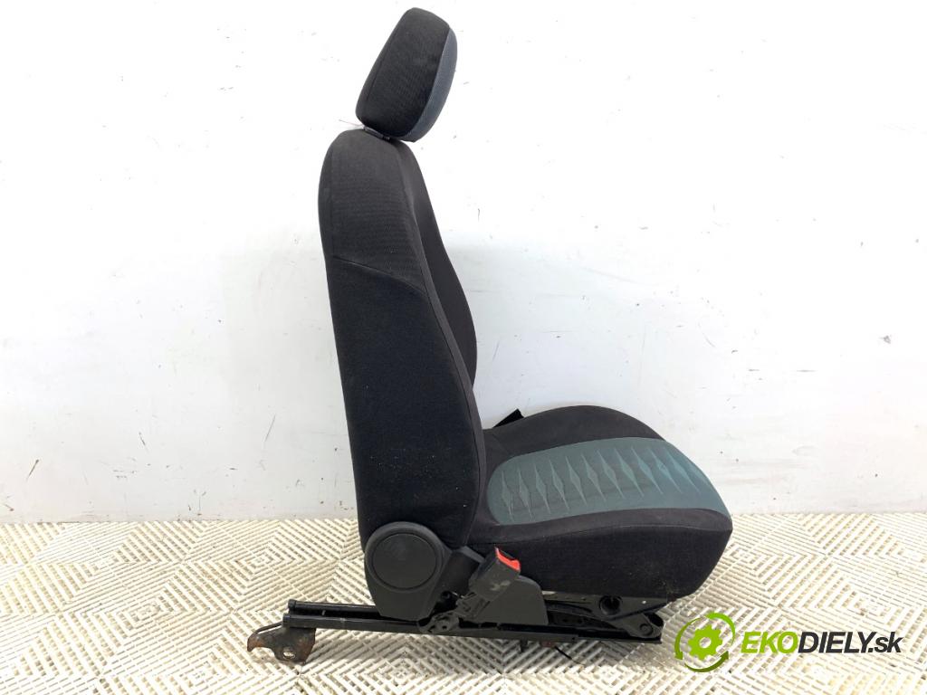 FIAT GRANDE PUNTO liftback 2008 57 kW 1.4 (199AXB11, 199AXB1A, 199BXB1A, 199AXL1A) 1368 Sedadlo ľavy predný