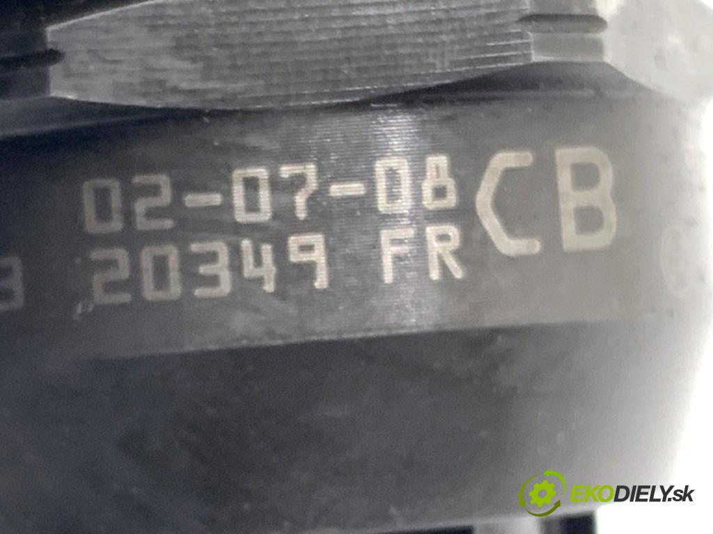 AUDI A4 B6 Kombi 2002 96 kW 1.9 TDI 1896 Vstrekovacie ventily 038130073AR