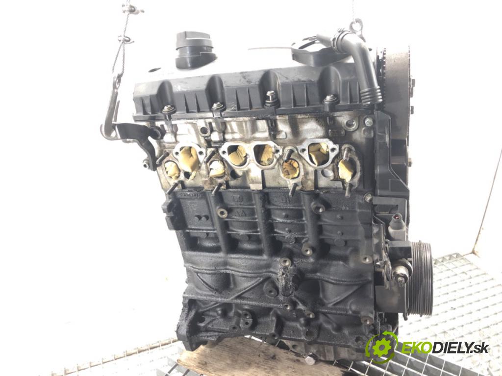 AUDI A4 B6 Kombi 2002 96 kW 1.9 TDI 1896 Motor AWX (Motor)