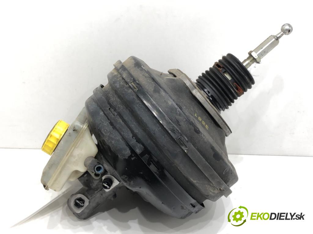 AUDI A4 B6 Kombi 2002 96 kW 1.9 TDI 1896 Posilovač bŕzd 8E0612105M