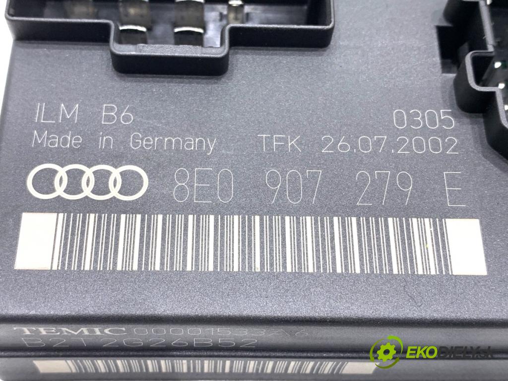 AUDI A4 B6 Kombi 2002 96 kW 1.9 TDI 1896 Modul svetiel 8E0907279E (Riadiaca jednotka ostatné)