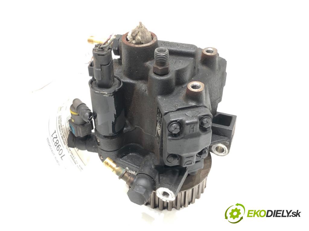 RENAULT MEGANE III nadwozie zamknięte / kombi 2012 81 kW 1.5 dCi 1461 Pumpa vstrekovacia 8200704210 (Vstrekovacie čerpadlo)