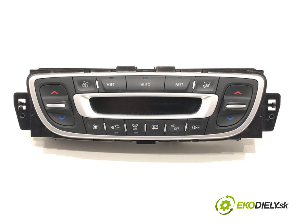 RENAULT MEGANE III nadwozie zamknięte / kombi 2012 81 kW 1.5 dCi 1461 Panel ovládania kúrenia 275100007R (Prepínacie páčky pod volantom)