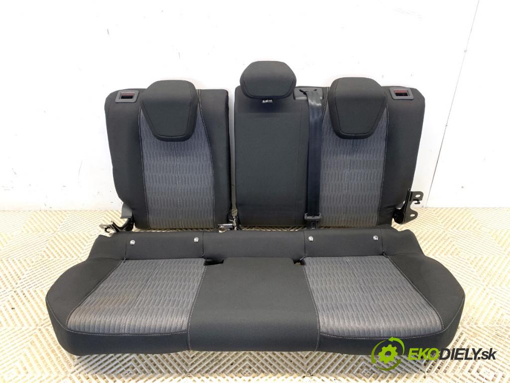 OPEL CORSA F liftback 2020 55 kW 1.2 (68) 1199 Sedadlo druhý rad 