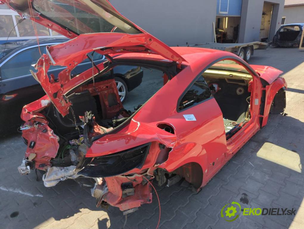 AUDI TT 8S coupe 2018 294 kW 2.5 RS quattro 2480 KAROSERIA ČTVRŤÁK blatník zadní část levý pravý práh střecha PODŁUŻNICA levý pravý