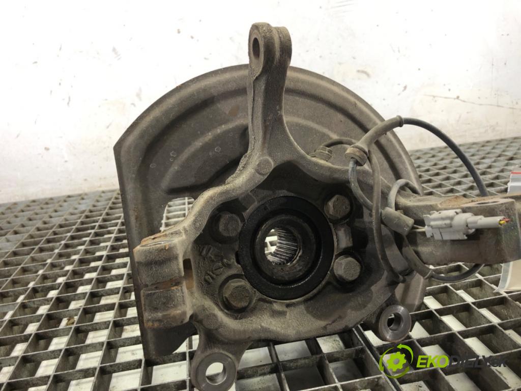 NISSAN QASHQAI J10 SUV 2012 86 kW 1.6 LPG 1598 náboj ľavy predný 40015-JD040
