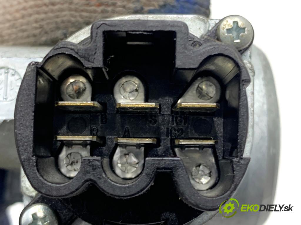 NISSAN QASHQAI J10 SUV 2012 86 kW 1.6 LPG 1598 spinačka N0502825 (Spínacia skrinka)