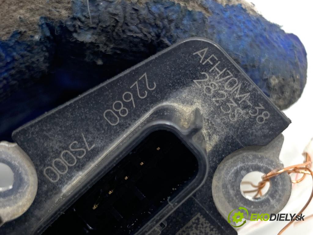 NISSAN QASHQAI J10 SUV 2012 86 kW 1.6 LPG 1598 Váha vzduchu 226807S000 (Váha vzduchu)