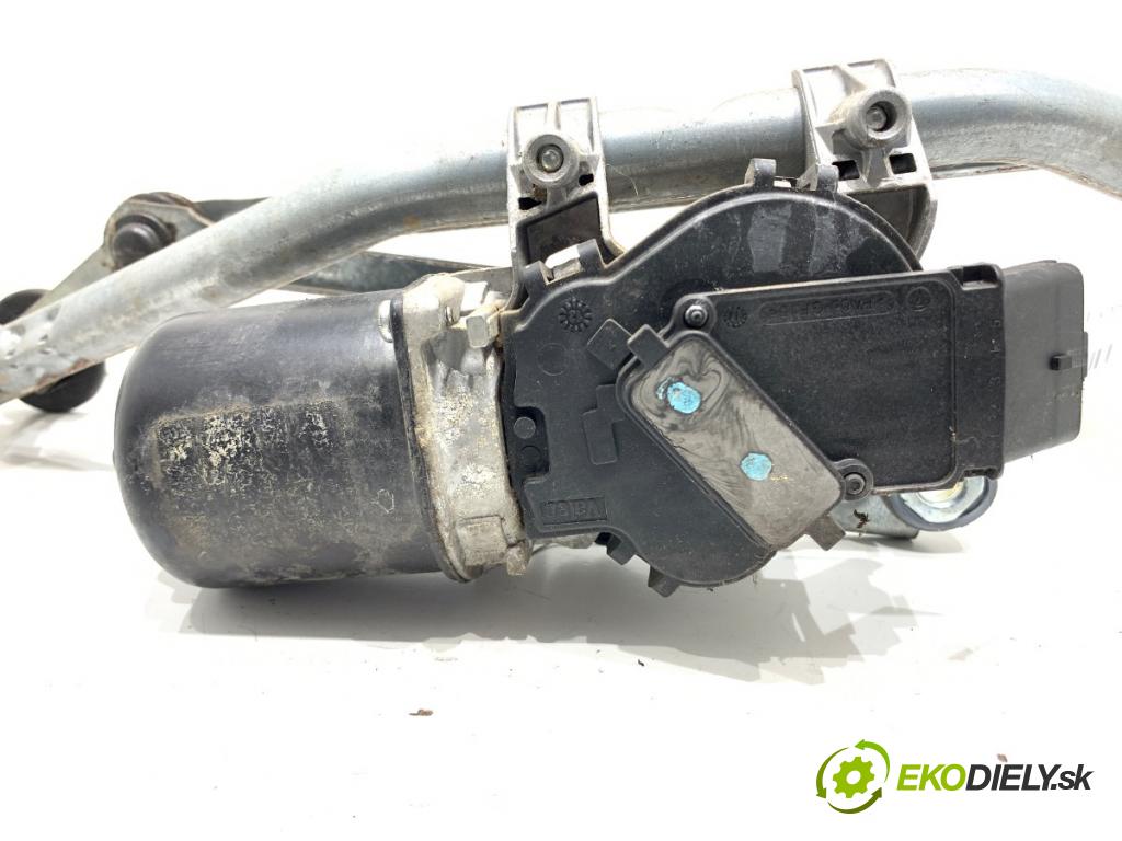 NISSAN QASHQAI J10 SUV 2012 86 kW 1.6 LPG 1598 Mechanizmus stieračov predný 28800JD900 (Motorček stieračov predný)