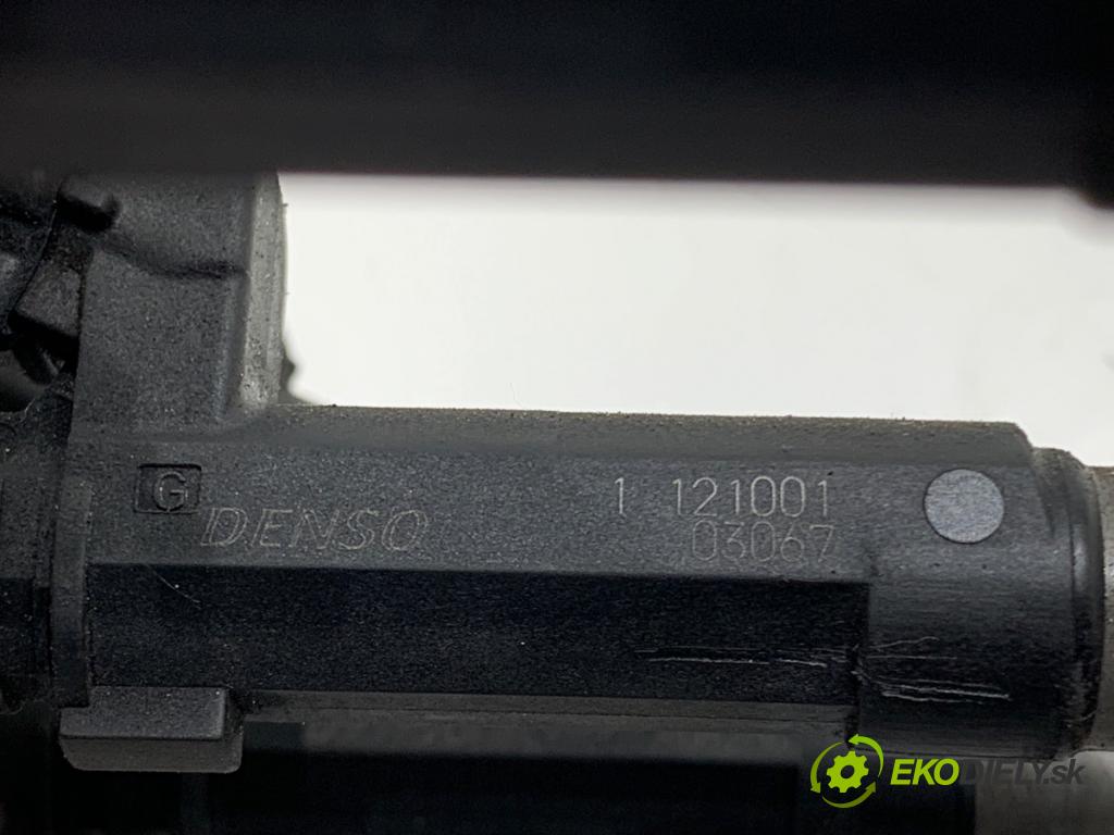 NISSAN QASHQAI J10 SUV 2012 86 kW 1.6 LPG 1598 Lišta vstrekovacia 091220010 (Vstrekovacia lišta)