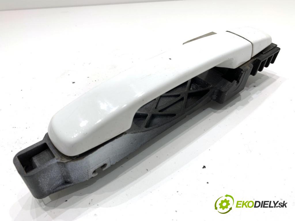 NISSAN QASHQAI J10 SUV 2012 86 kW 1.6 LPG 1598 Kľučka vonkajšia ľavy zad