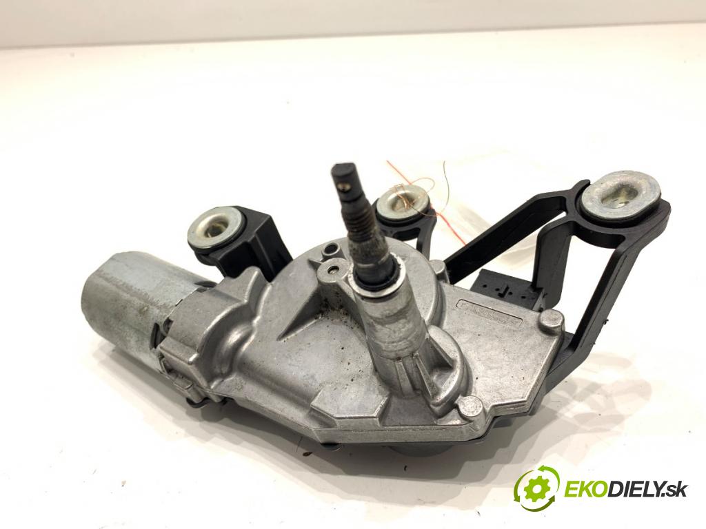 VW PASSAT B5 FL Kombi 2001 96 kW 1.9 TDI 1896 Motor stieračov zad 0390201592